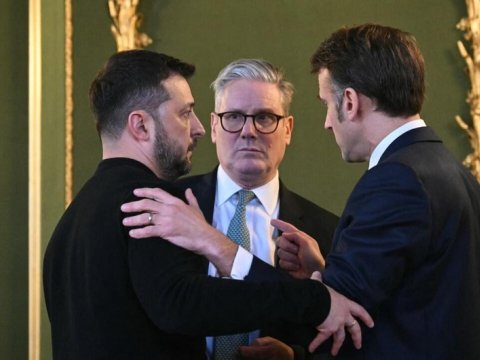 Makron Starmer və Zelenski ilə birlikdə ABŞ-yə gedir