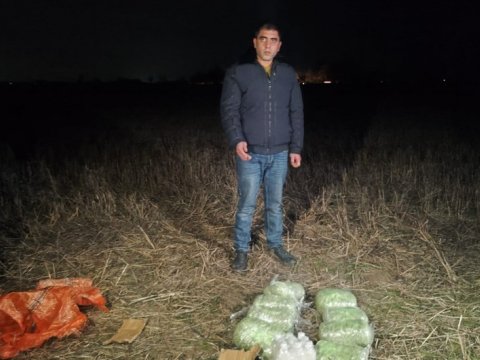 İrandan Azərbaycana 22 kiloqram narkotik keçirilməsinin qarşısı alındı