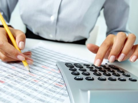 Bank əməkdaşı qiymətləndirici funksiyasını icra edə bilməz 