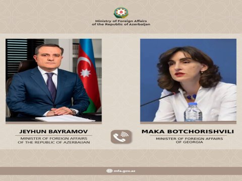 Bayramov həmkarı ilə&nbsp;regional məsələlərdən danışdı