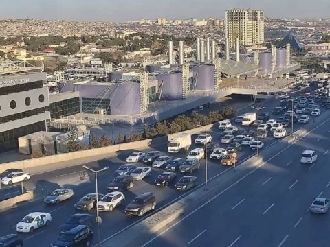 Hazırda tıxac olan yolların SİYAHISI