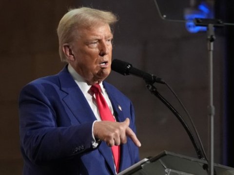 Trampdan İrana sərt mesaj: "tezliklə nəsə olacaq..."