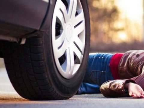 66 yaşlı piyadanı maşın vurub öldürdü