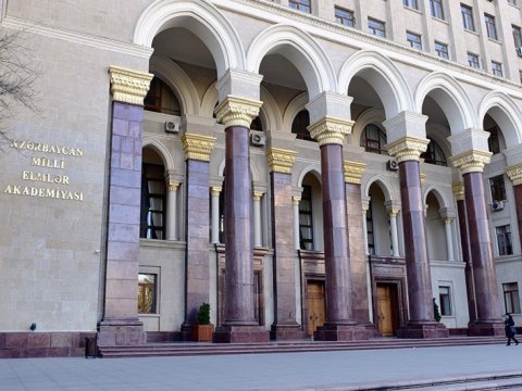 AMEA-da şöbələr YARADILDI