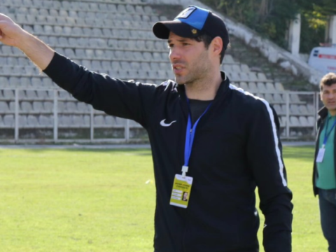 AFFA hakimlər otağına girən baş məşqçini cəzalandırdı&nbsp;