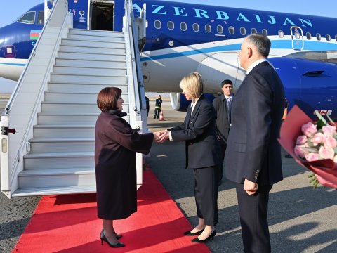 Sahibə Qafarova Gürcüstana getdi - FOTO