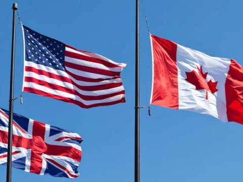 Çörçill: &ldquo;Rus ayısı ilə Amerika öküzü arasındakı zavallı ingilis eşşəyi&hellip;"