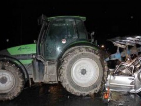 İmişlidə 18 yaşlı qızı traktor vurdu