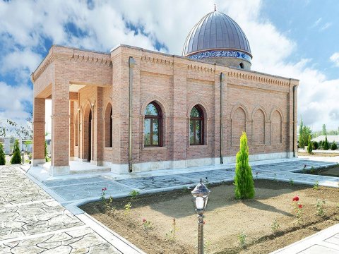 Azərbaycana dinə görə gələn TURİSTLƏR