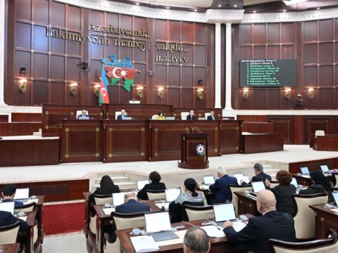 Hansı deputatlar süni intellektdən istifadə edirlər? - "İçimdə qorxu var..."