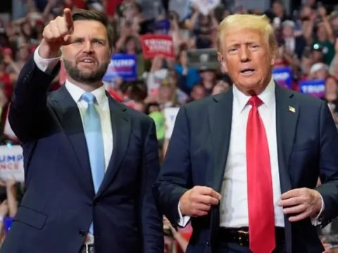 “Tramp və əmim oğlu Putinin xeyrinə işləyən axmaqlardır” - Vitse-prezidentin qohumu