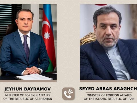 Bayramov iranlı həmkarı ilə danışdı