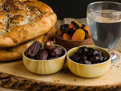 Ramazanın 13-cü günü - İmsak və iftar VAXTLARI