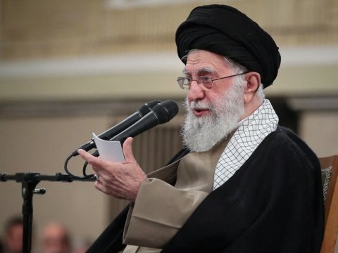 Xamenei ABŞ-ni təhdid etdi: Hazırıq!