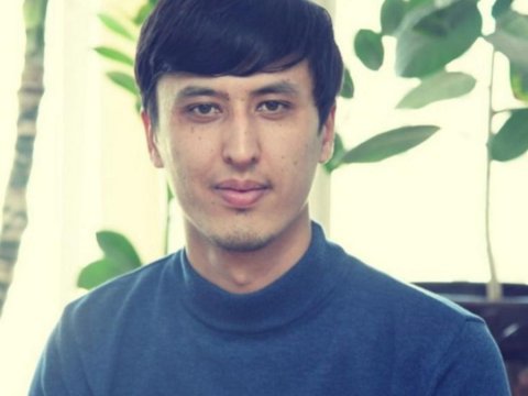 Ruhum ağrılardan qıvrılır yenə - Özbək ədəbiyyatı