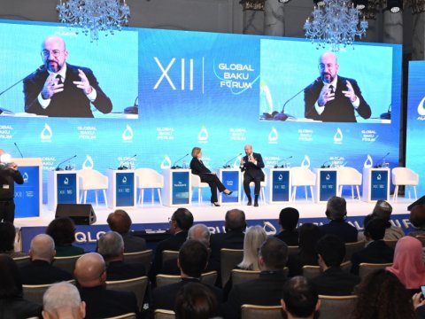 XII Qlobal Bakı Forumu işini panel iclaslarla davam etdirir
