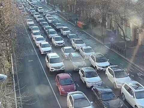 Hazırda tıxac olan yolların SİYAHI