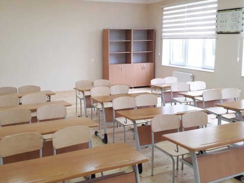 Dərs vaxtı qaçırılan qız ailəsinə təhvil verildi - YENİLƏNİB