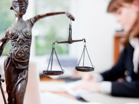 4 vəkilə xəbərdarlıq edildi - İkisinə isə töhmət verildi