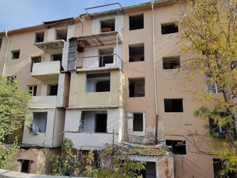 7300 mənzil qəzalı vəziyyətdədir