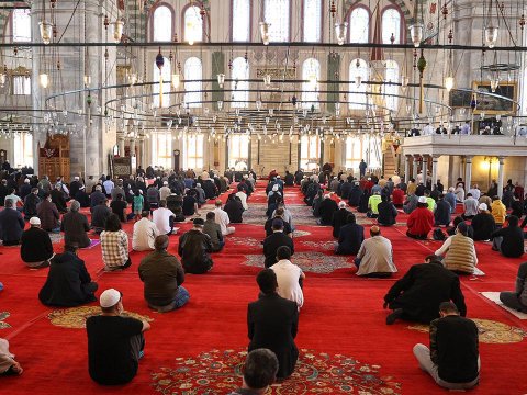 Bayram namazı nə vaxt qılınacaq? - QMİ-dən AÇIQLAMA