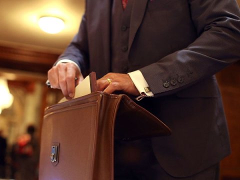 Partiya sədrlərinin övladları: Kimlər atalarının yoluyla GEDİR...