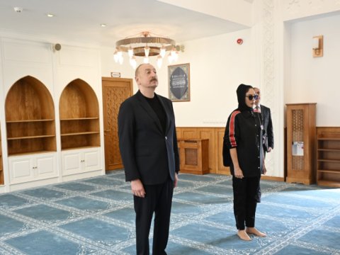 İlham Əliyev və xanımı Suqovuşanda məscidin AÇILIŞINDA