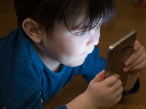 Ekranın məhv etdiyi&nbsp; şagirdlər -&nbsp;Təhsil həm də belə ölürmüş... - TƏHLİL