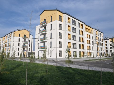 Suqovuşana köçlə bağlı 180 ailə siyahıya alınıb