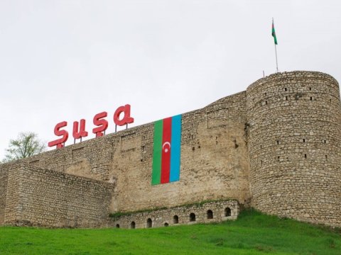 Şuşadakı poçt filialına bank lisenziyası verildi