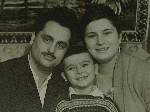 17 il BDU-da rektor işlədi - Vəfat edəndə&nbsp;övladları evini kirayə verdilər