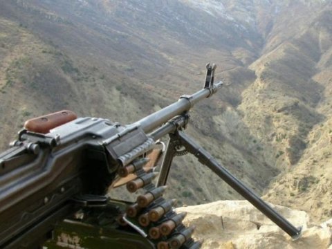 Ermənistan üç istiqamətdən atəşkəsi POZDU