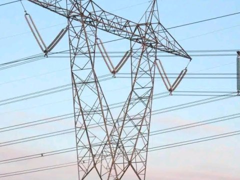 Elektrik xətlərinin altında evləri olanlara ŞAD XƏBƏR