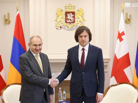 Gürcüstan və Ermənistan baş nazirləri GÖRÜŞDÜ