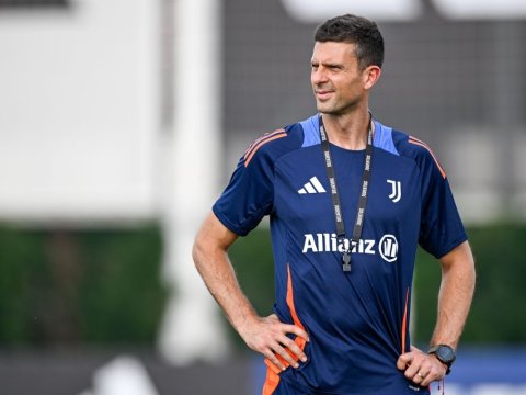 Baş məşqçi istefaya göndərildi