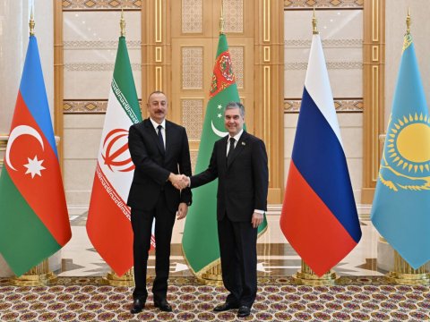 Berdiməhəmmədovdan İlham Əliyevə Ramazan TƏBRİKİ