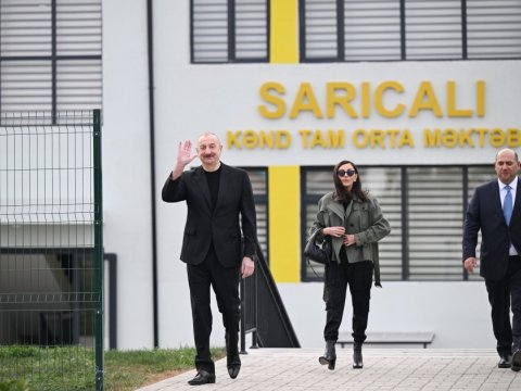 &ldquo;Bax, biz belə şəhər qururuq!&rdquo; - Prezidentin Sarıcalı sakinləri ilə SÖHBƏTİ