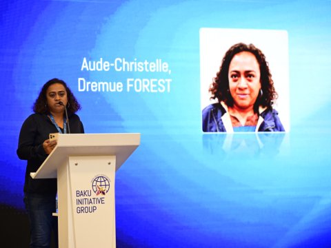 Fransanın kolonial siyasətinə görə kanakların sayı 40 faiz azalıb