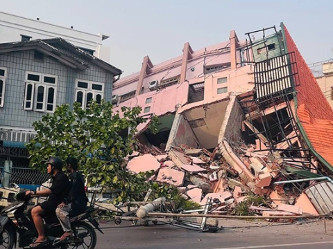 Asiyadakı zəlzələdə azərbaycanlılar xəsarət alıb?