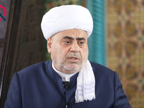 Şeyx bayram namazında iştirak etmədi: "Bakıya bilet tapa bilmədim"