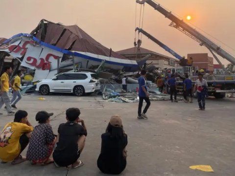 Zəlzələdən 60 saat sonra xilas edildilər