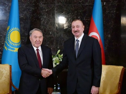 Nazarbayevdən İlham Əliyevə təbrik