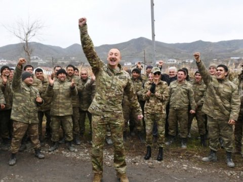 Aprel döyüşlərindən şanlı Zəfərə!