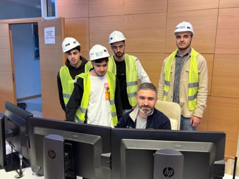 BMU tələbələrinin pedaqoji təcrübəsi davam edir -&nbsp;FOTOLAR