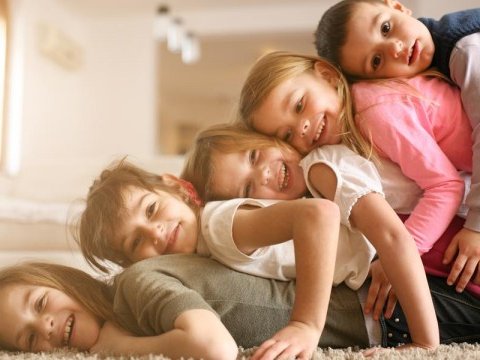 Azərbaycanda bu ailələrə &ldquo;uşaq pulu&rdquo; VERİLƏCƏK