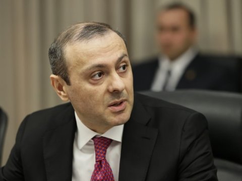 Paşinyan onu Brüsselə göndərdi