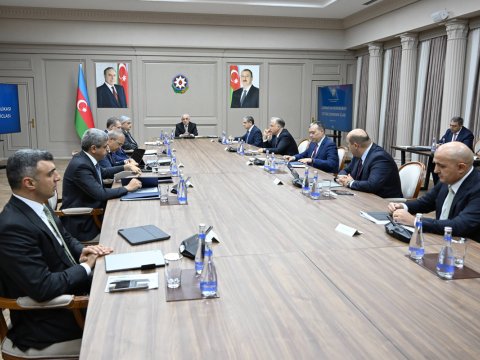 Əli Əsədov nazirləri topladı - Tapşırıqlar VERDİ