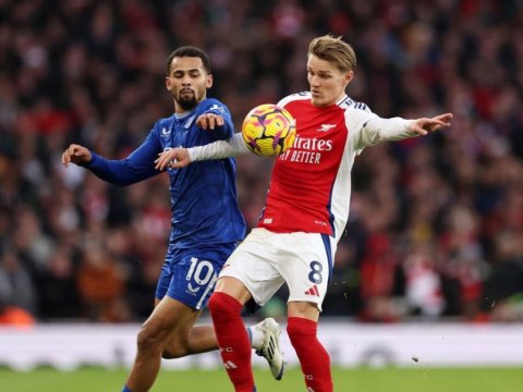 "Arsenal" səfər oyununda xal itirdi&nbsp;