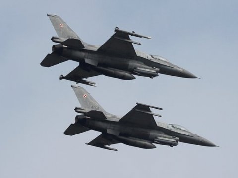 Rusiya təhlükəsi - Polşa qırıcıları havaya qalxdı