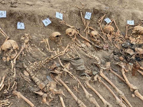 İtkin şəhidlər - İşğaldan azad edilmiş bölgələr KÜTLƏVİ MƏZARLIQDI